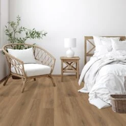 Krono Original Historic Oak - Vintage Classic 10mm Laminate Flooring (144136)