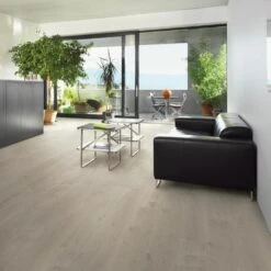 Swiss Krono Interlaken Oak - Solid Chrome 12mm Laminate Flooring (218896)