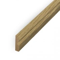 Leader Light Oak Torus Laminate Skirting Board (2.4m) -Floor Shop light oak torus laminate skirting board 2 4m p84900 191907 image