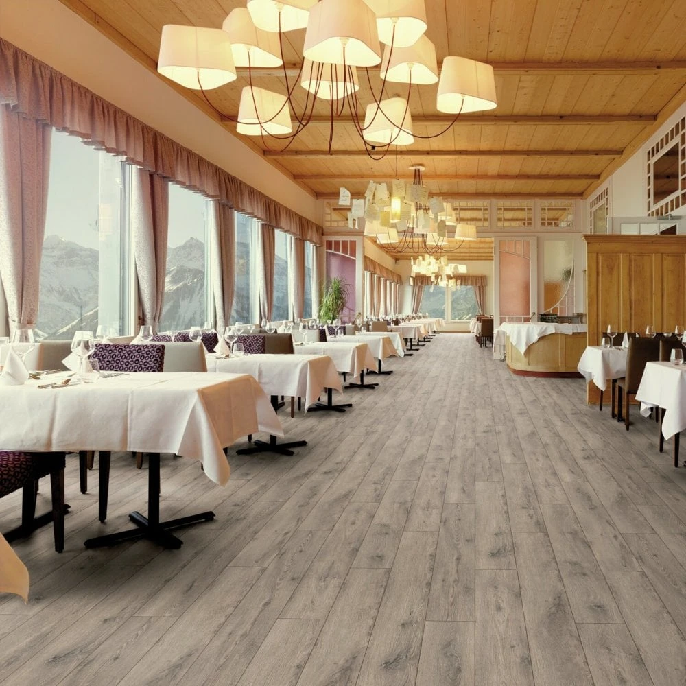 Swiss Krono Oak Campania - Lifestyle 10mm Laminate Flooring (218890) 3 Swiss Krono Oak Campania - Lifestyle 10mm Laminate Flooring (218890)