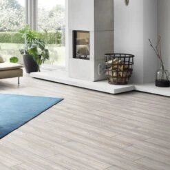 Krono Original Oyster Scandi Larch - Vintage Classic 10mm Laminate Flooring (249801) -Floor Shop oyster scandi larch vintage classic 10mm laminate flooring 249801 p108474 235693 image