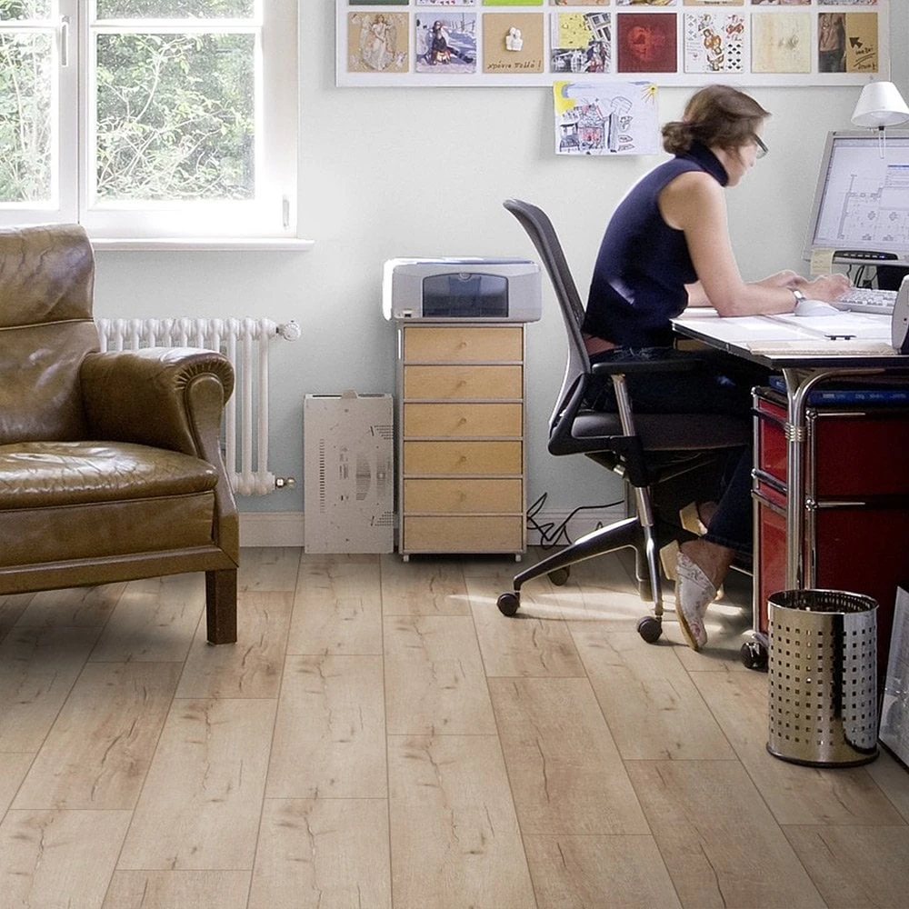 Kronotex Rip Oak Nature - Robusto Villa 12mm Laminate Flooring (218448) 7 Kronotex Rip Oak Nature - Robusto Villa 12mm Laminate Flooring (218448) - Image 5