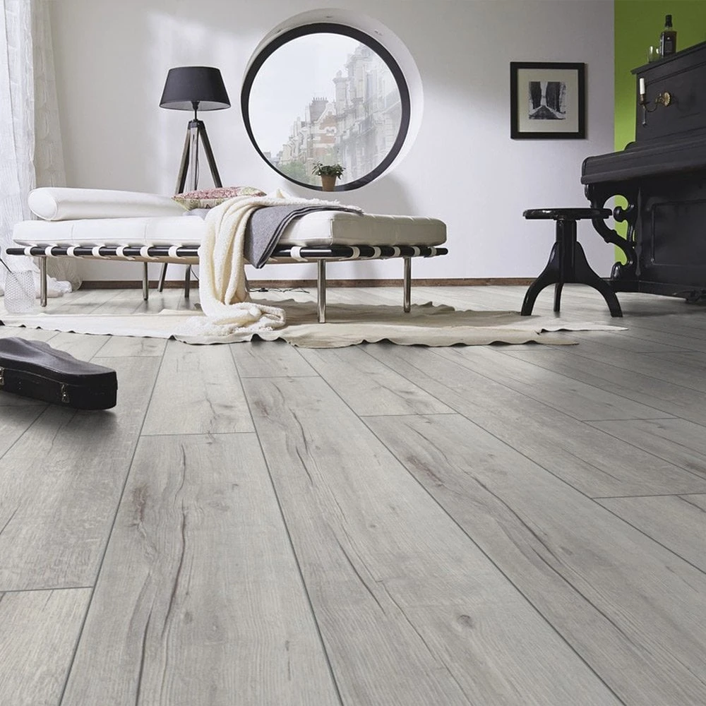 Kronotex Rip Oak White - Robusto Villa 12mm Laminate Flooring (218447) 3 Kronotex Rip Oak White - Robusto Villa 12mm Laminate Flooring (218447)